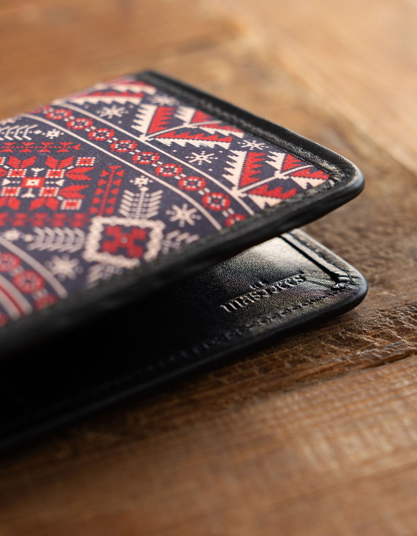 Digital Nomad Long Wallet