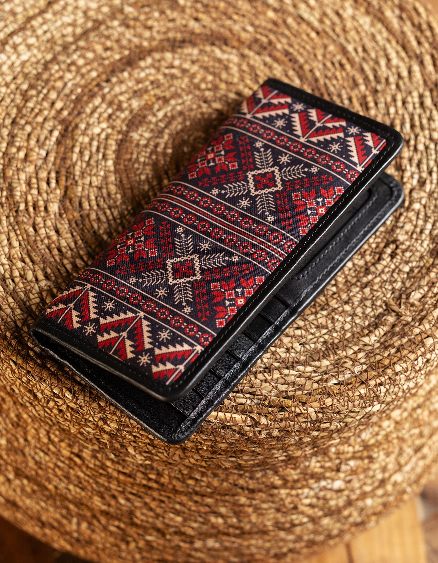 Digital Nomad Long Wallet