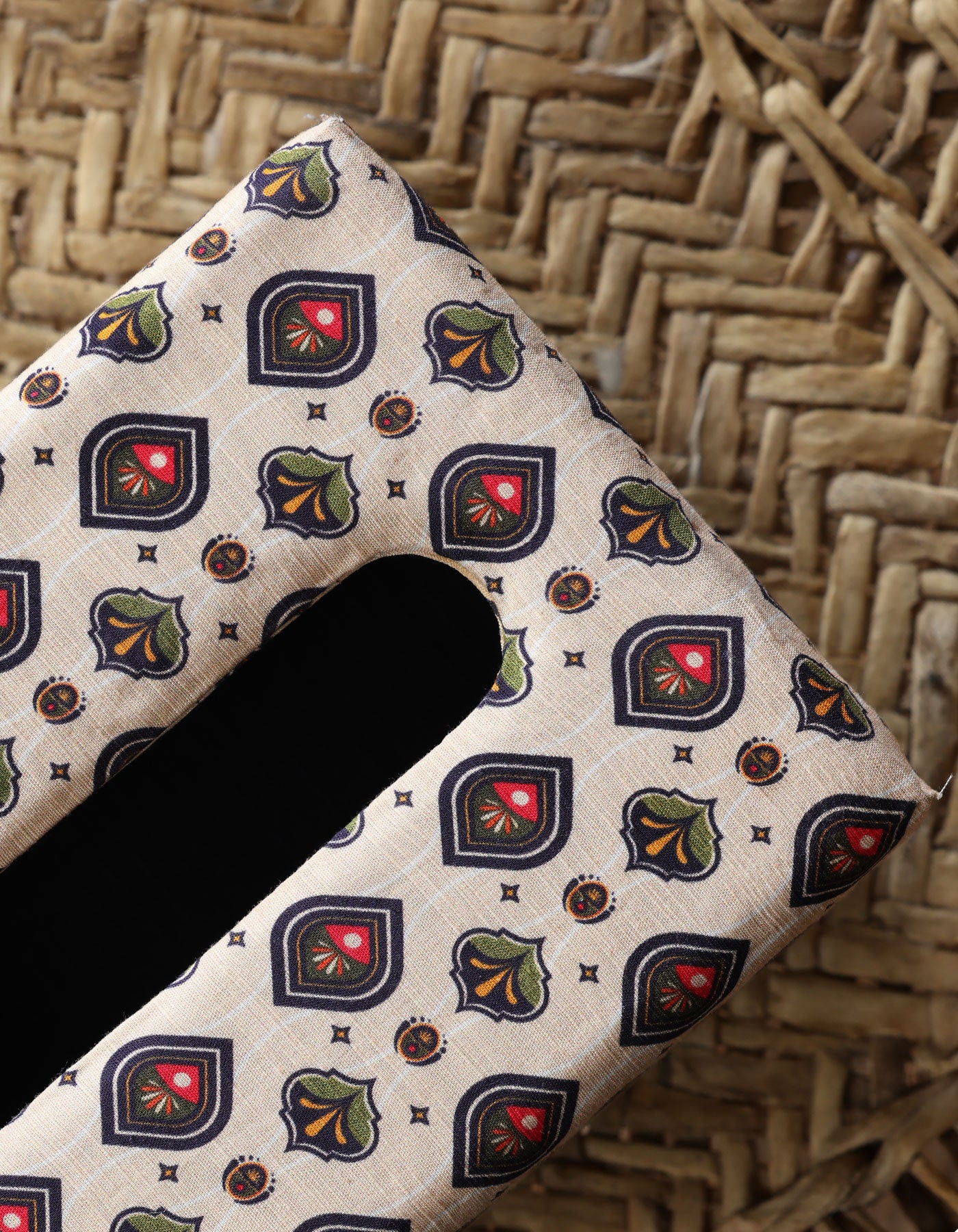 Beige Geometric Floral Fabric Tissue Box Cover – Diamond Leaf & Red Flower Pattern