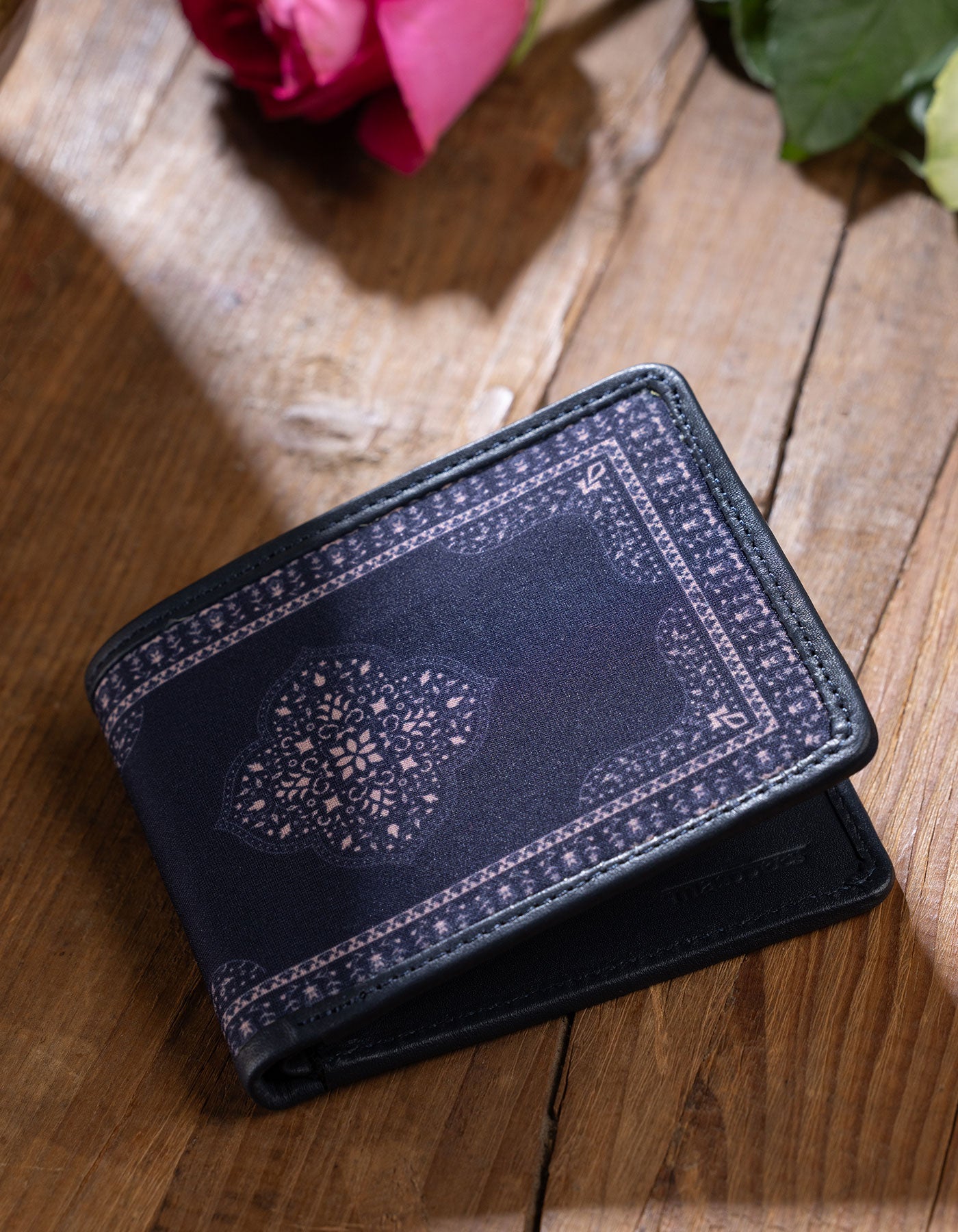 Royal Tapestry Wallet – Artwork Exterior & Leather Interior