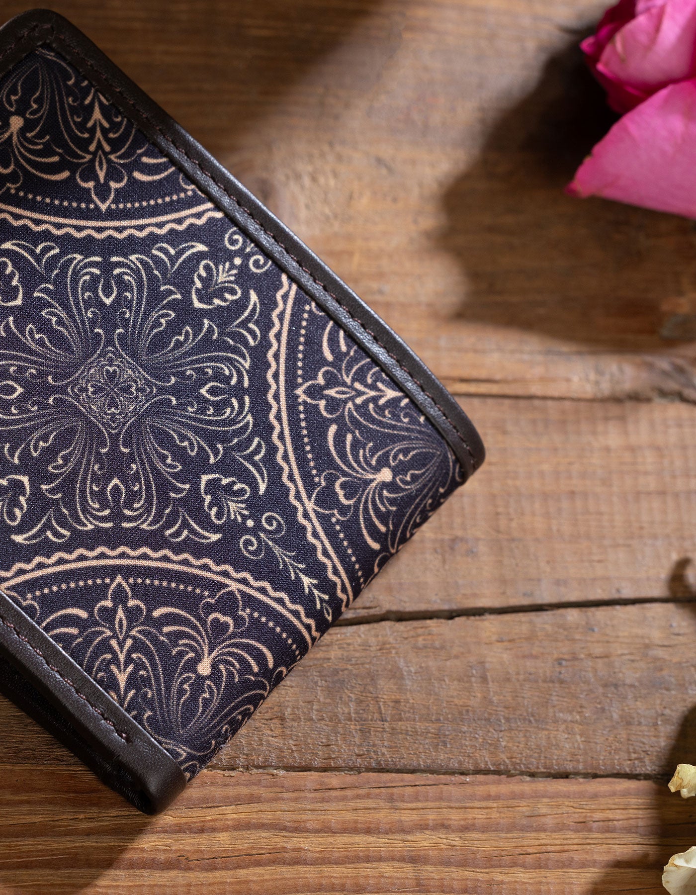 Regalia Wallet – Artwork Exterior & Leather Interior