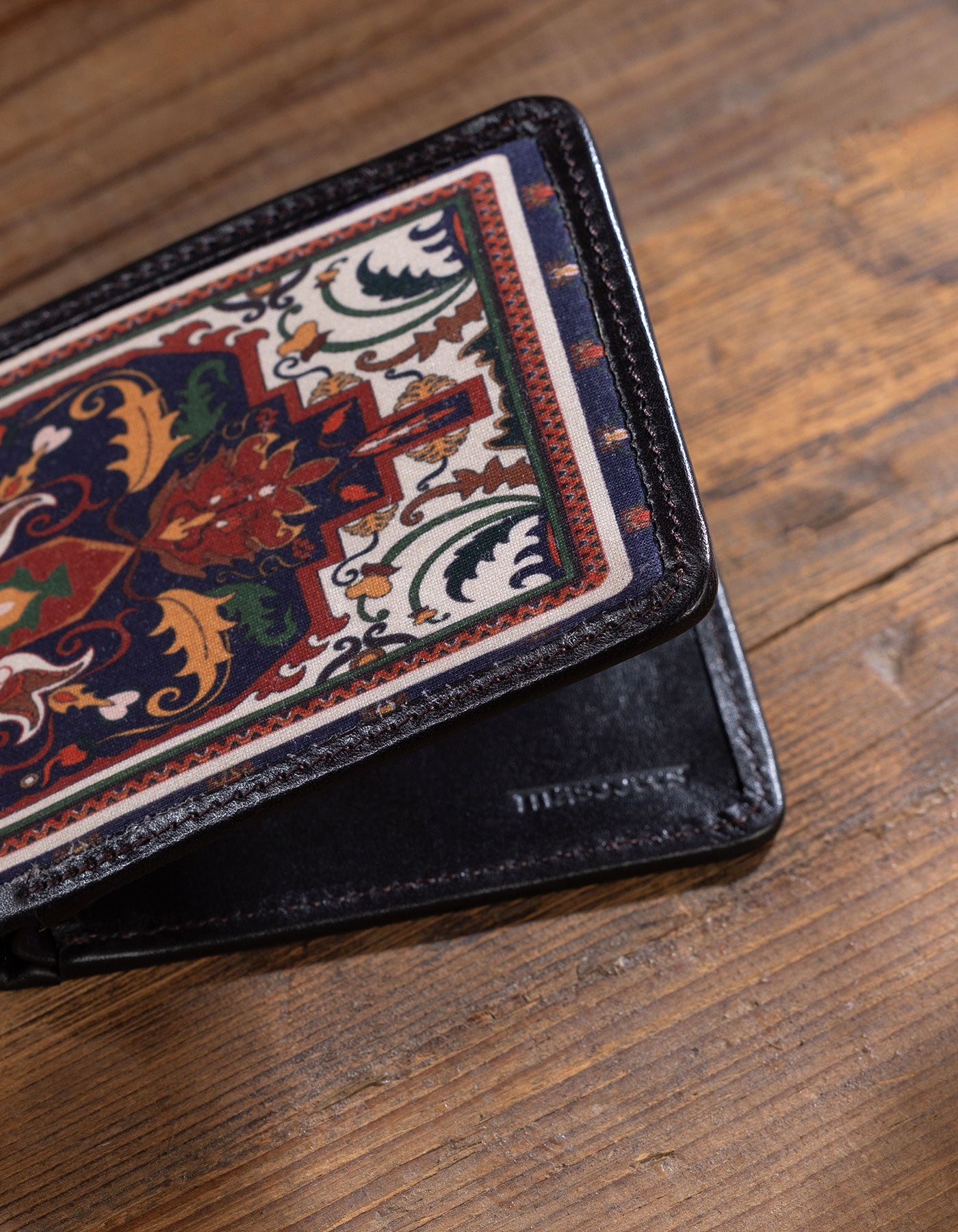 Oriental Wallet – Artwork Exterior & Leather Interior