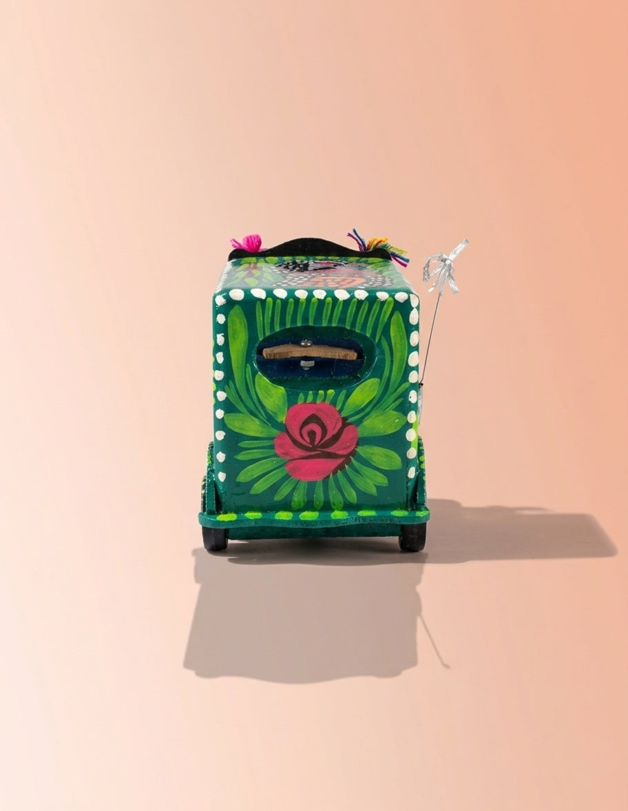 Mastana Rickshaw – Handmade Decorative Green Rickshaw Figurine with Parrot Motif | Masttees
